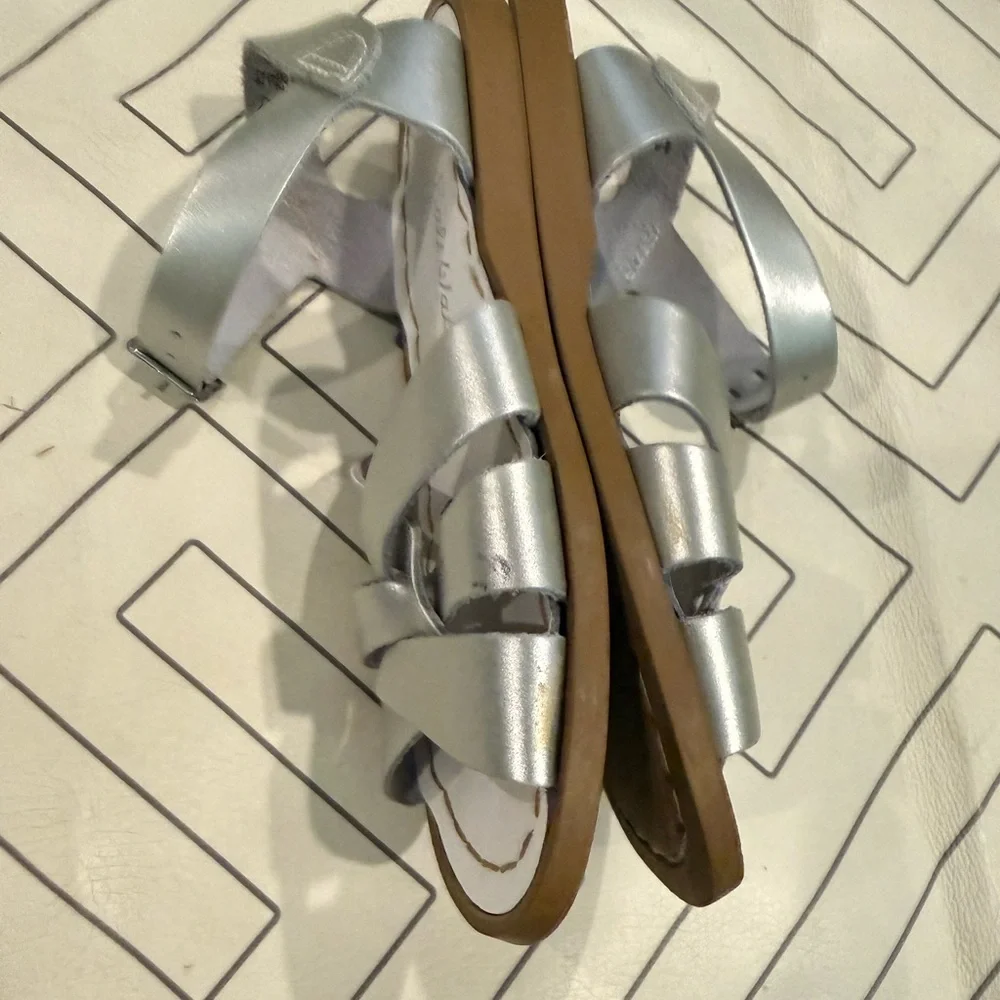 Salt Water Silver Sandals - Picture 9 of 14
